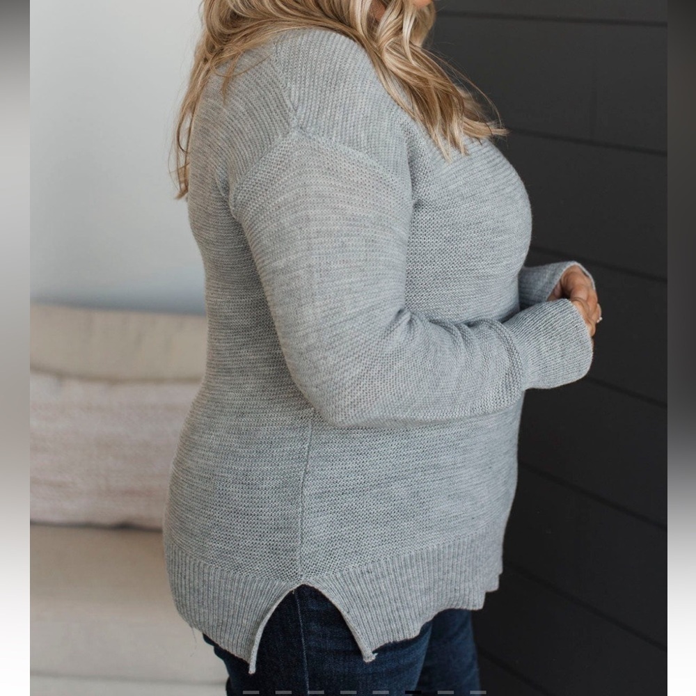 NEW IN BAG Light Grey Knit Sweater - Picture 2 of 4